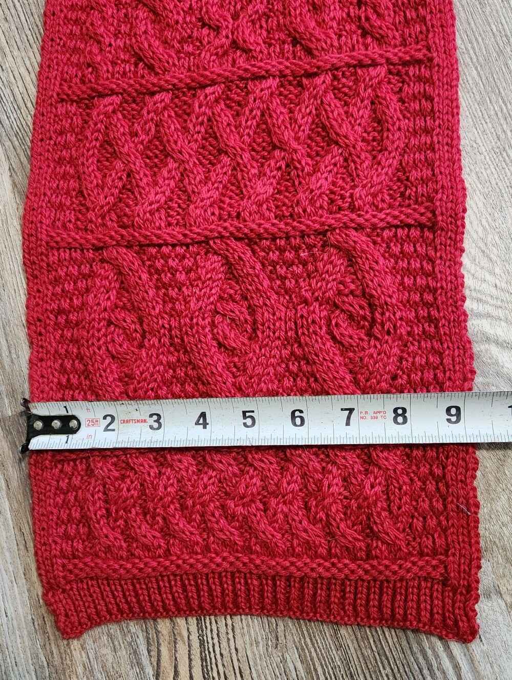 Aran Crafts Wool Honeycomb Red Scarf Unisex Ireland 64x9 Inch Cable Knit Celtic - Picture 9 of 11